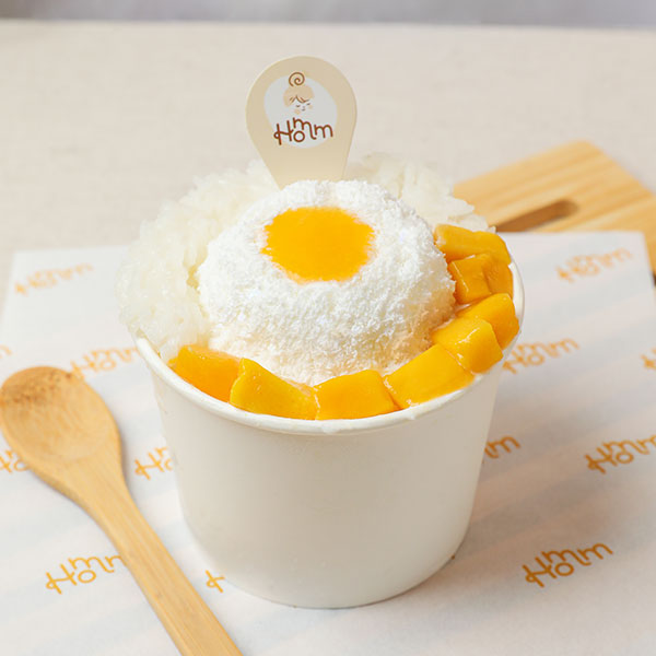 homm-thai-desserts-dineout-mango-sticky